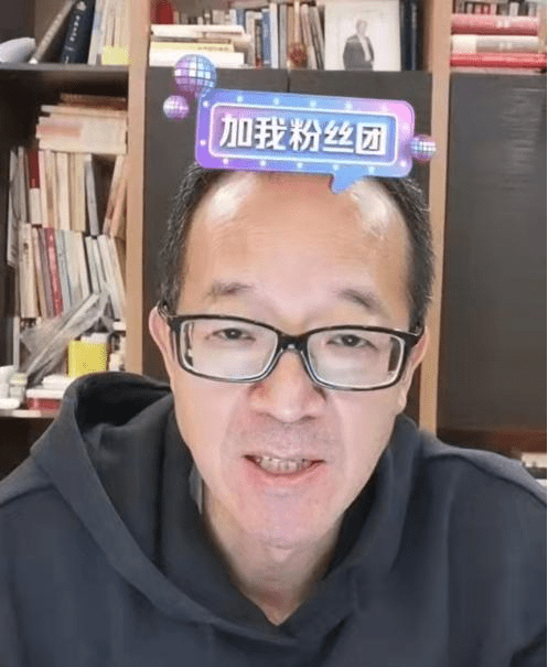 做了9期节目的杨小莉委屈哭了，公关人也急哭了，最后大家却都笑了。