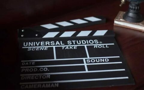 长视频开启新阶段：反内卷、增效与精品主义｜阑夕