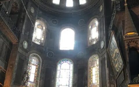 新社群打造法则：精神地标和体验场