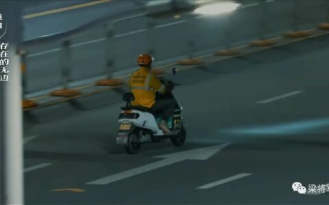 老李校长：抖音上睡一觉涨粉80w，一晚挣7.6万的底层逻辑