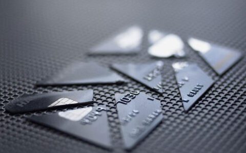 新年伊始，视频平台再次向共享账号“灰产”宣战