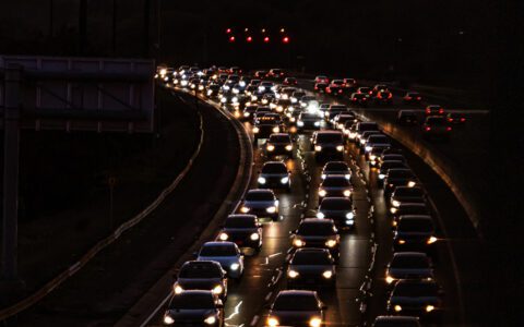 腰部网约车，何以为家？