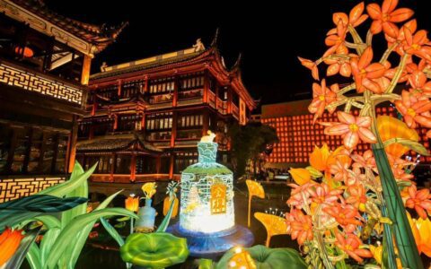 白酒重回春晚C位，舍得、水井坊争夺"川酒老三"