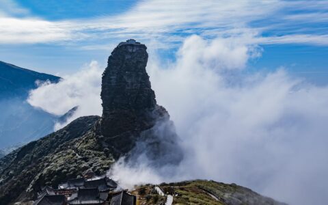想要旺季门票就要淡季引流,梵净山的联动营销“绑架”了谁?