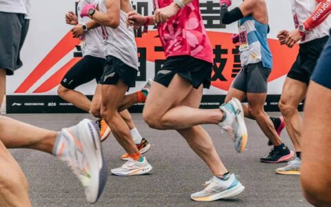 不二研究："中国李宁"，能否救李宁？