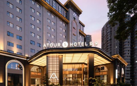 市场复苏机遇下,迈入“千店”门槛的亚朵何以兼顾品质与规模?