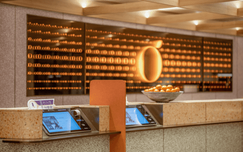 业绩超集团指引诠释“可持续发展” 华住精益增长重燃想象力