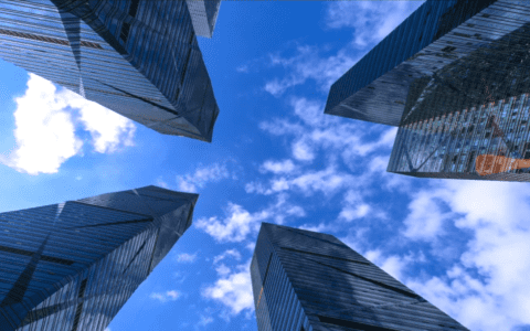 政企市场，「观望」AI大模型