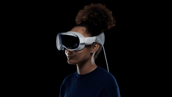 着急亮相的苹果Vision Pro：一款妥协的产品，承载不了太多期待