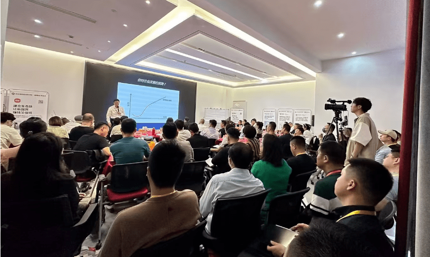 谷仓新国货研究院6月大事记 | 持续赋能,让更多企业赚钱又值钱