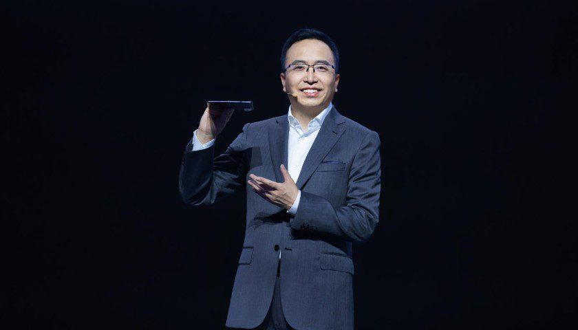 荣耀需要“iPhone时刻”