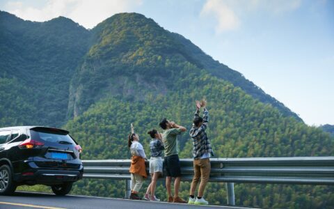 用户下沉业绩上升，同程旅行找到业务复苏“压舱石”