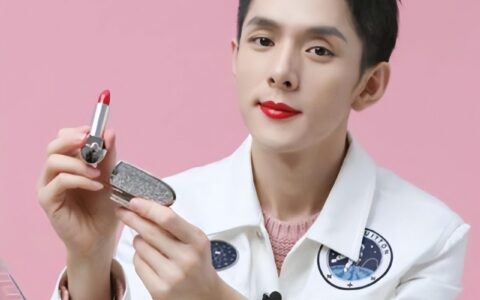 感觉这事越来越不对，李佳琦越来越危险了