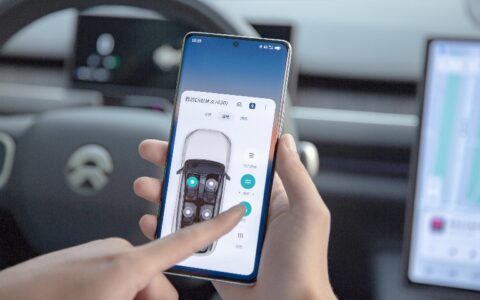 蔚来、吉利入局掘金，“车手互联”竞速赛已开启