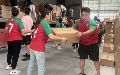 对话锅圈加盟商：在10万人口的小县城该怎么做生意？