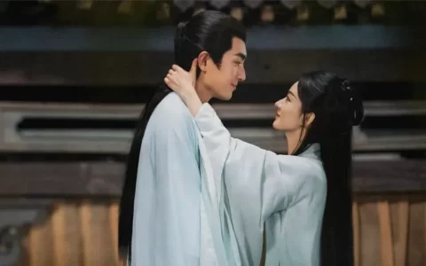 当下饭剧来追，生活流、轻喜风的《与凤行》观感很“爽”