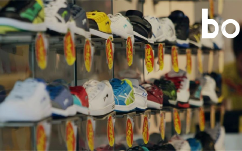 贵人鸟，一个鞋王的坠落