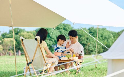中产家庭“占领”北京公园，露营地赚钱更难了