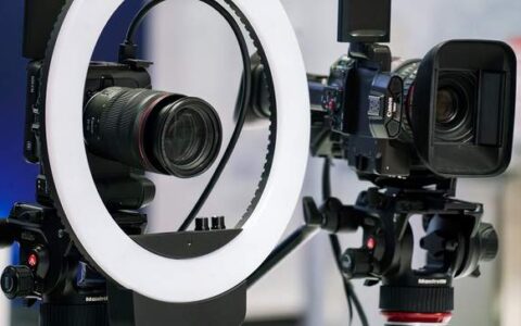 遥望科技谢如栋：打造品牌全托管服务平台