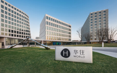 提升产品力、寻找空白市场，华住找到了增长“密匙”