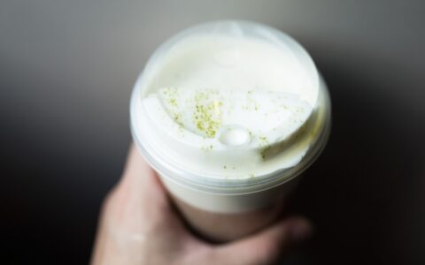 茶饮行业的AB面：内卷中谋上市、热潮中有瓶颈
