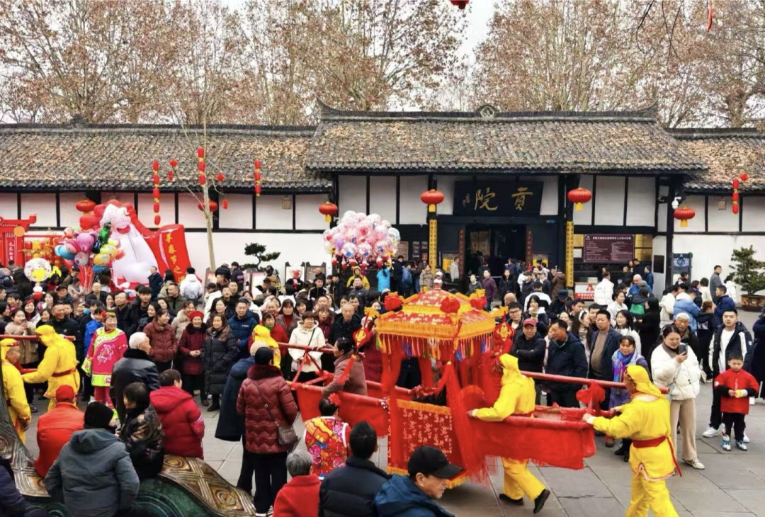 非遗旅游爆火，文旅产业集体“过年”