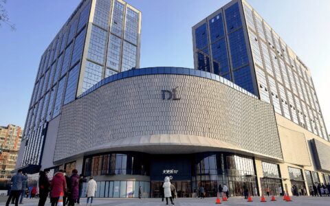 2025年，胖东来依旧活在热搜里