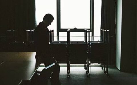 2025年，李斌急需“安全感”