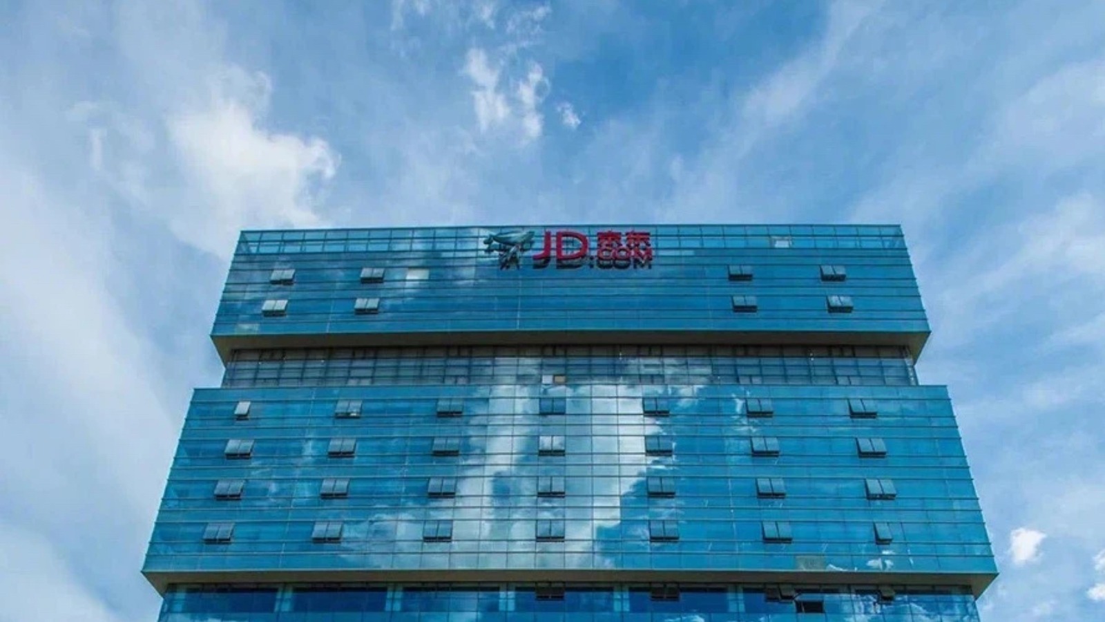 京东“0佣金”搅局,外卖江湖硝烟再起