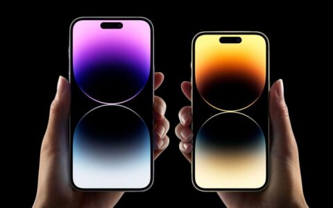 iPhone进化史：2025，苹果如何用AI？