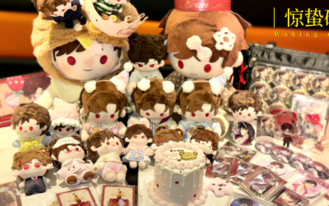 棉花娃娃，让00后“无痛当妈”