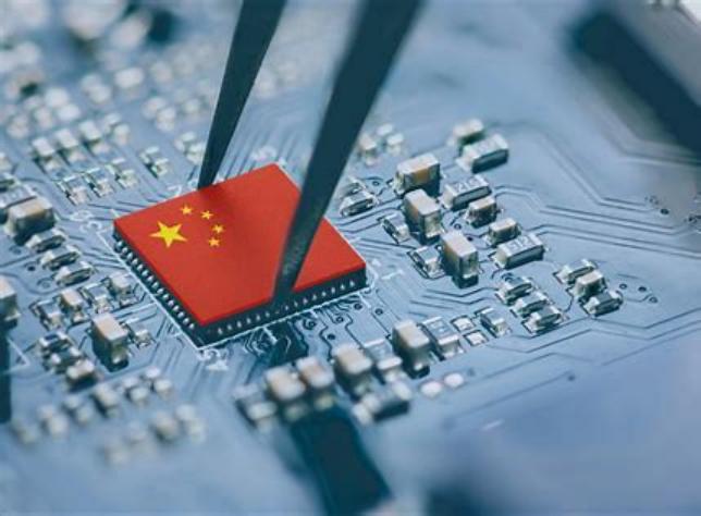 关税战升级，“倒逼”国产芯片上位？