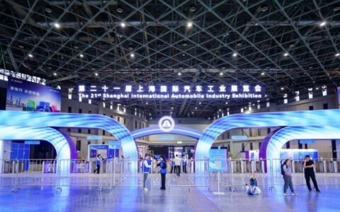 2025上海车展的三个关键词：辅助驾驶、性价比，AI生态