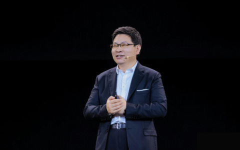 余承东卸任不退场