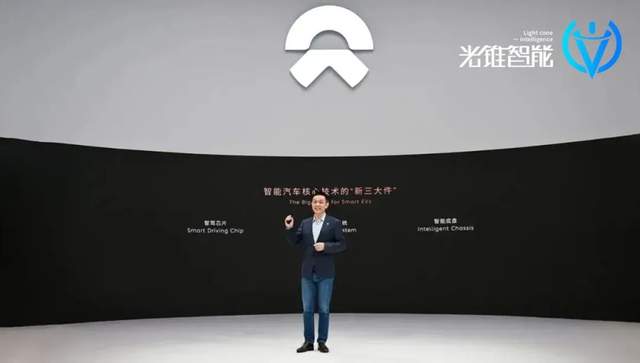 技术、产品、基建大年,四季度盈利|对话蔚来创始人李斌