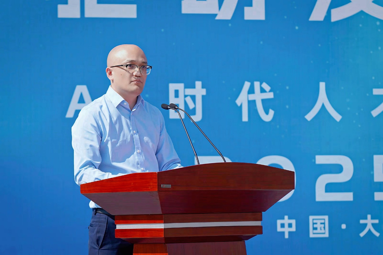 传智教育大同数据科技职业学院揭牌，构建数字人才培养新高地