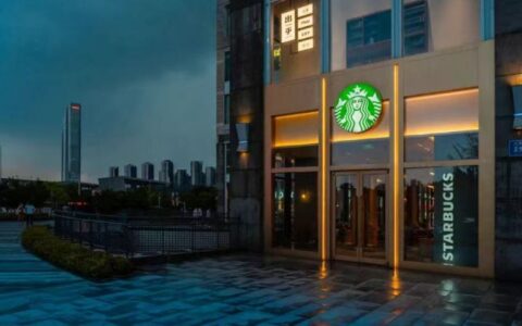 业绩回暖了，但星巴克中国却更着急了？
