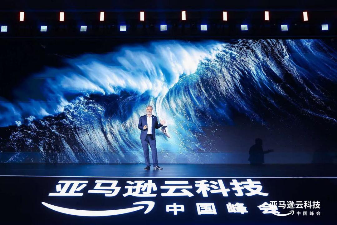 AI转型，九死一生？