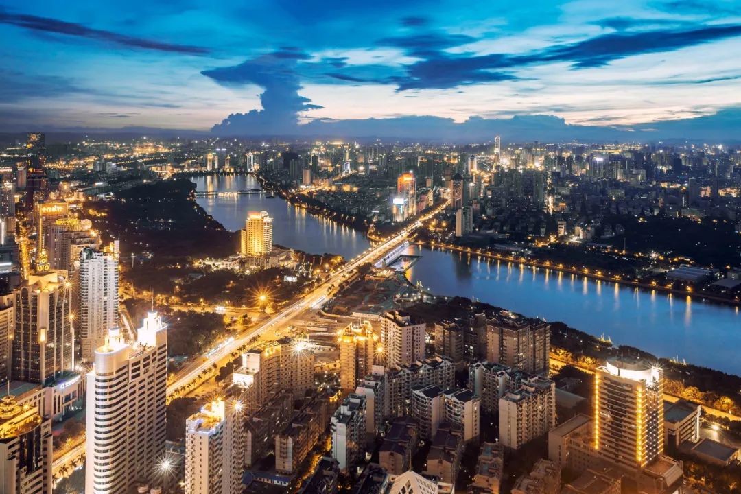 那些爆火出圈的城市，真靠旅游赚到钱了吗？