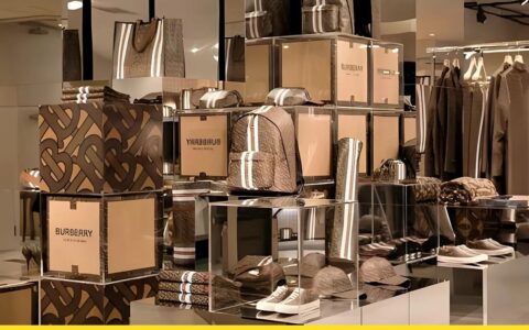 奢侈品特卖会风靡，2折COACH Burberry让新中产上瘾