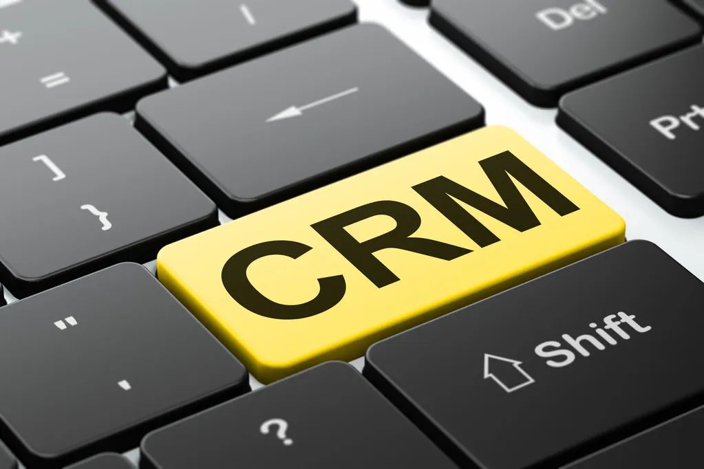 对话阿卡CRM：打造一个“成果驱动”的新式AI CRM模型