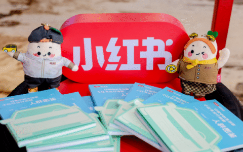 车企的长期主义，藏在「书」里