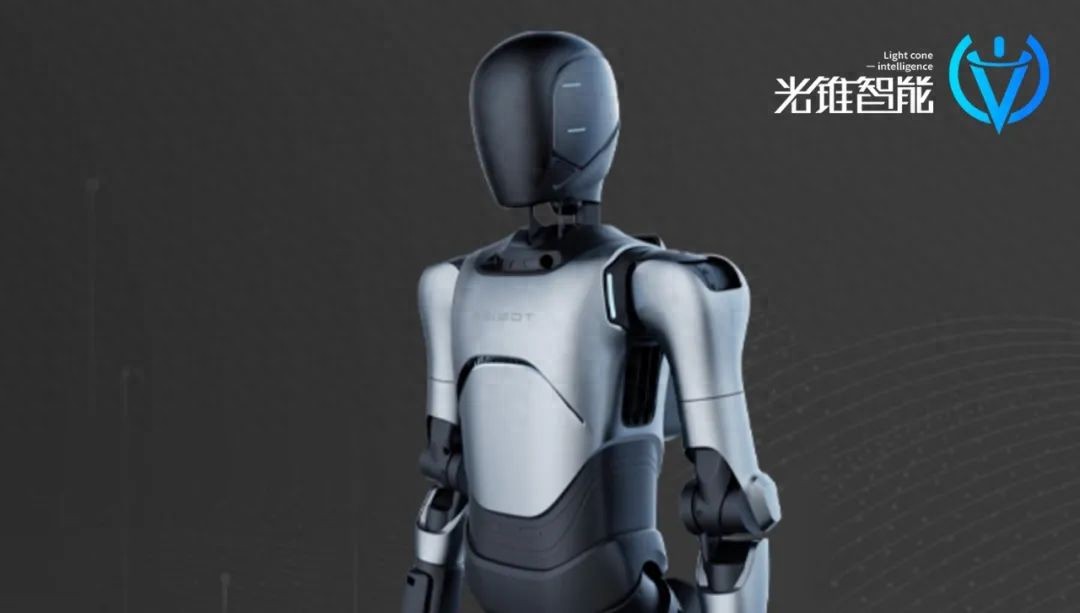 争夺A股“人形机器人第一股”，智元“截胡”宇树？