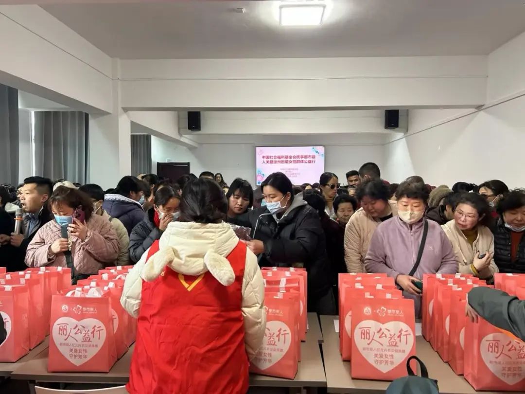 贴心，更贴心，一家国民内衣品牌交出的17年公益答卷