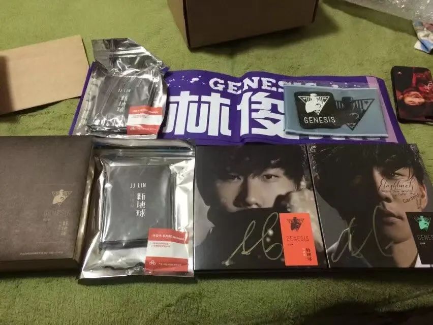 商场追星记：圈明星的粉，做自己的生意