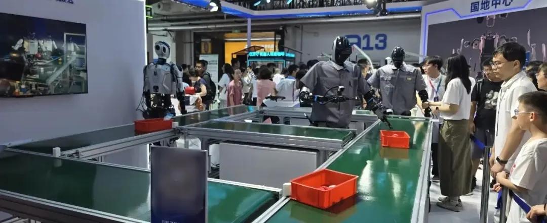 2025年,具身智能终于来到爆发前夜