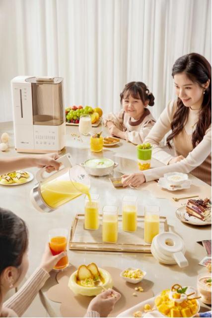 营收、利润双增背后的“价值革命”！解析小熊电器2025半年报