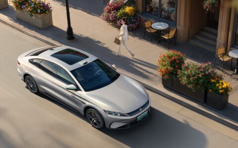 中国品牌高端化标杆，比亚迪汉长续航版补贴后仅15.98万元起