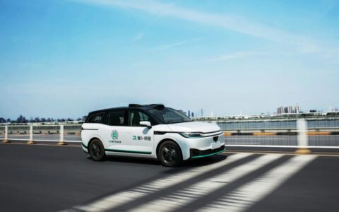 土洋萝卜全球竞速，胜负手要看“东风”