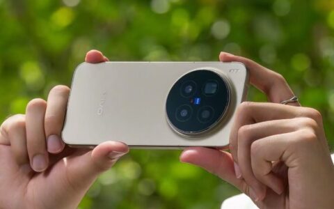 vivo新机发布会，为何不爱讲AI故事了？